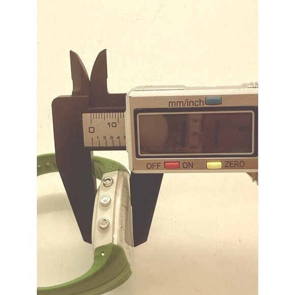 Polar FT4 Unisex Digital Watch White Square Face Kelly Green Silicone Strap WR30 - Picture 8 of 8